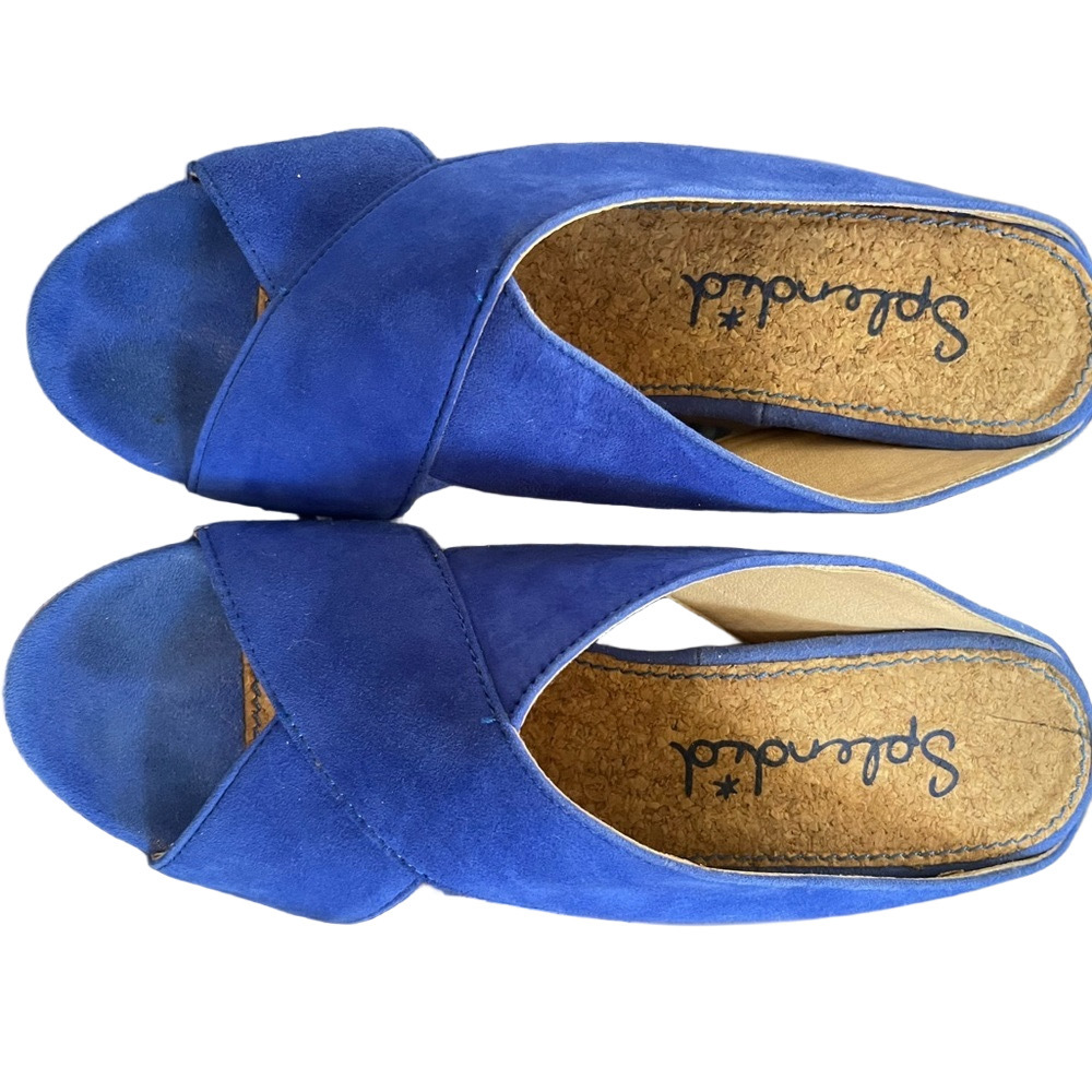 Splendid 70s vibe blue velvet platform wedges - Picture 4 of 7